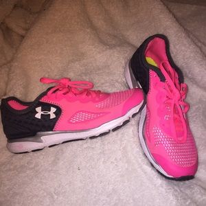 Women’s under armour shoes